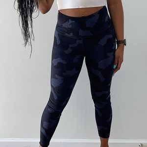 Blue & Black Camouflage Leggings